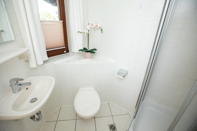 Wohnung Maximus - Badezimmer Ferienhaus Lotz Wohnung Maximus Badezimmer